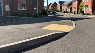 Dropped kerb - pedestrian crossing