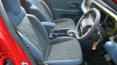 Fiat Grande Panda - front seats