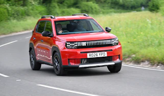 Fiat Grande Panda hybrid - front cornering