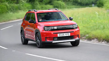 Fiat Grande Panda hybrid - front cornering