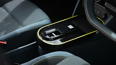 Fiat Grande Panda hybrid - centre console