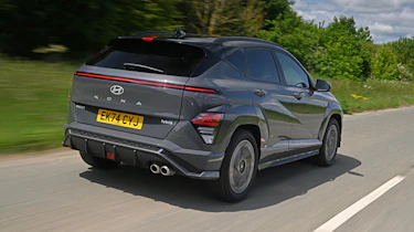 Hyundai Kona Hybrid - rear tracking
