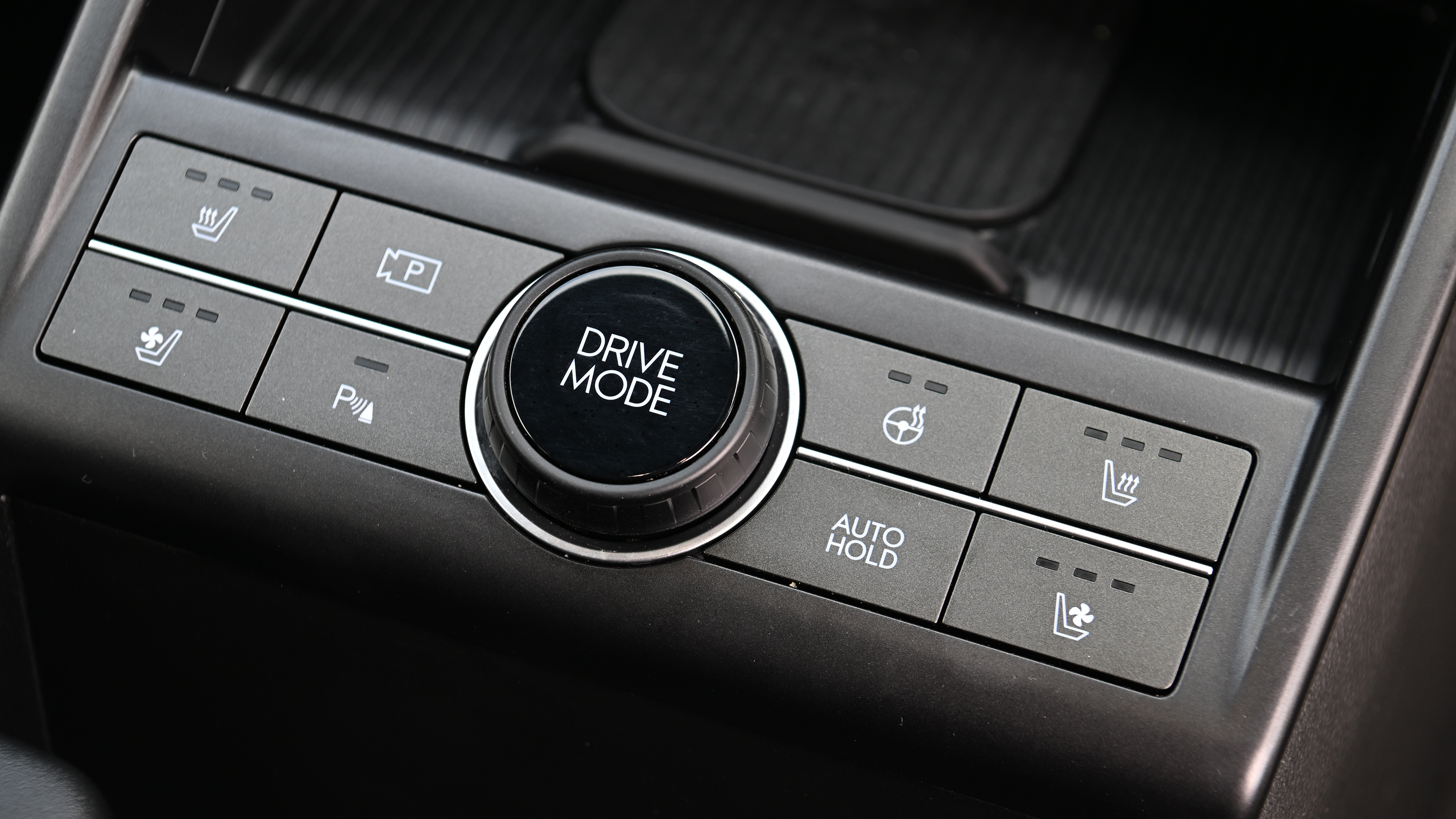 Hyundai Kona Hybrid - switchgear