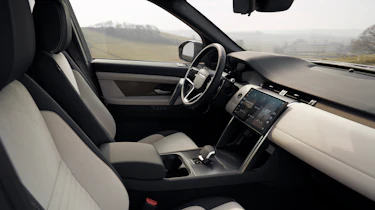 Land Rover Discovery Sport - interior