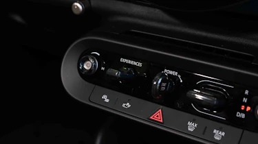 MINI Aceman LT - drive mode switch