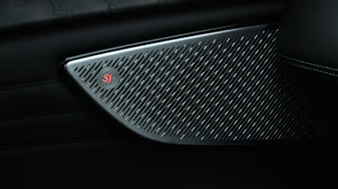 New Maserati Grecale 300 - speaker