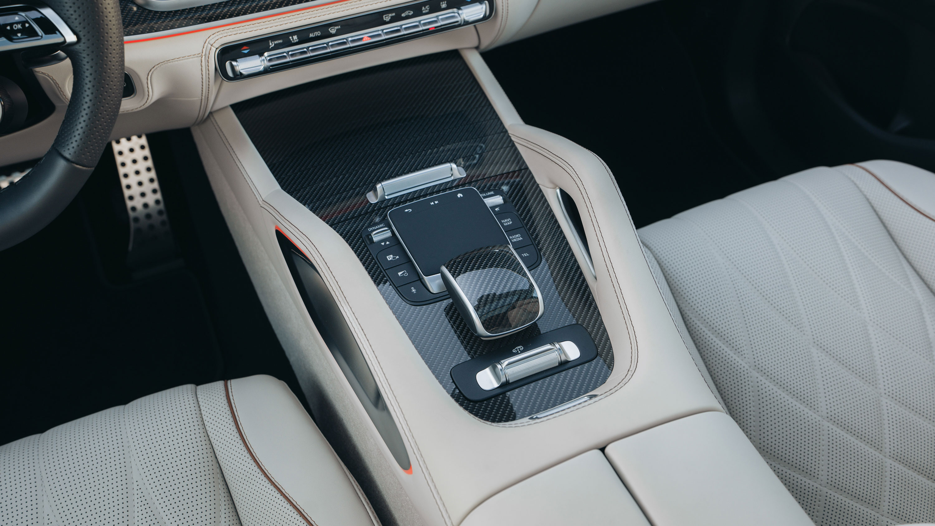 Mercedes-AMG GLE 63 S - centre console