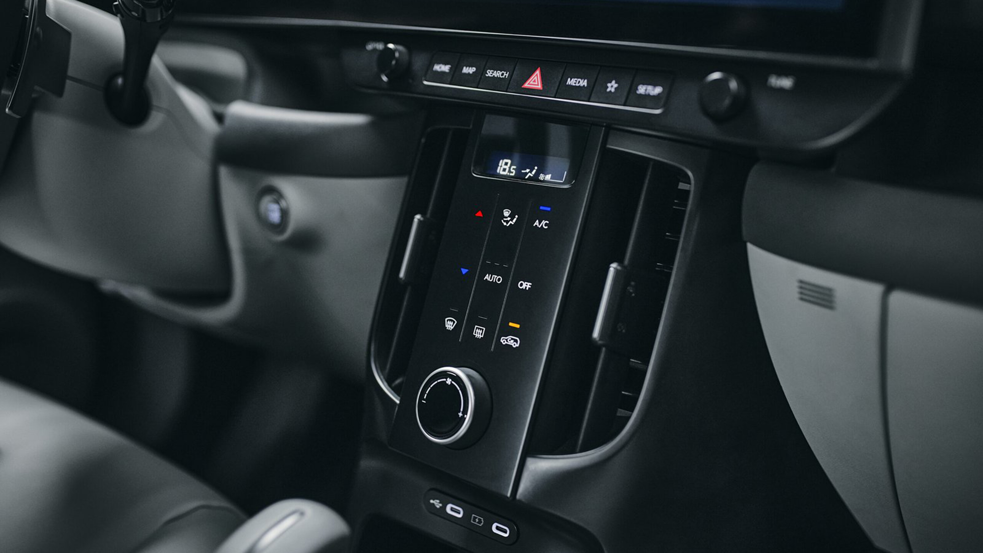 New Hyundai i20 - centre console 