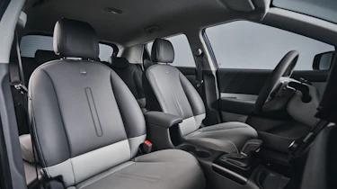 New Hyundai i20 - front interior
