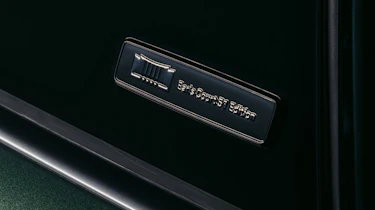 Porsche 911 GT3 Earls Court 51 Edition - plaque