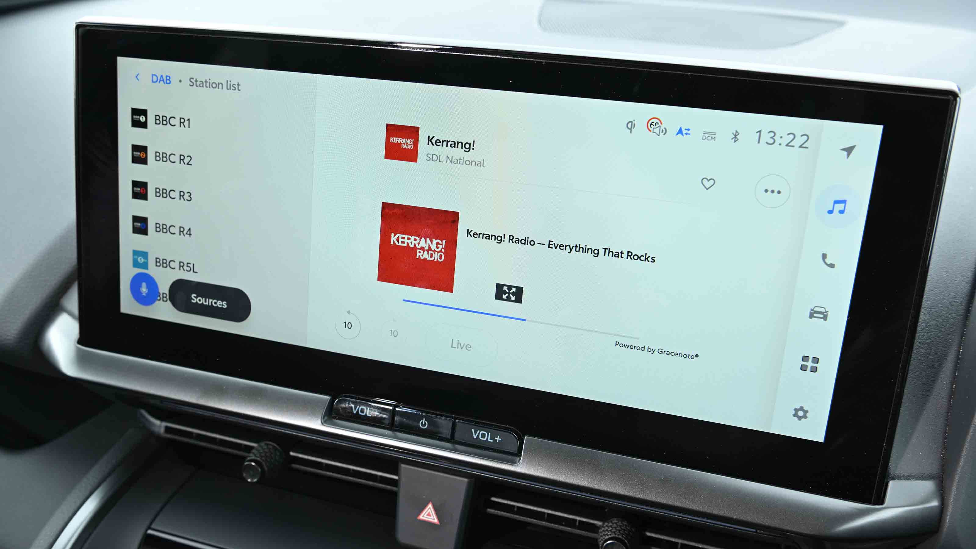 Toyota C-HR - infotainment, radio
