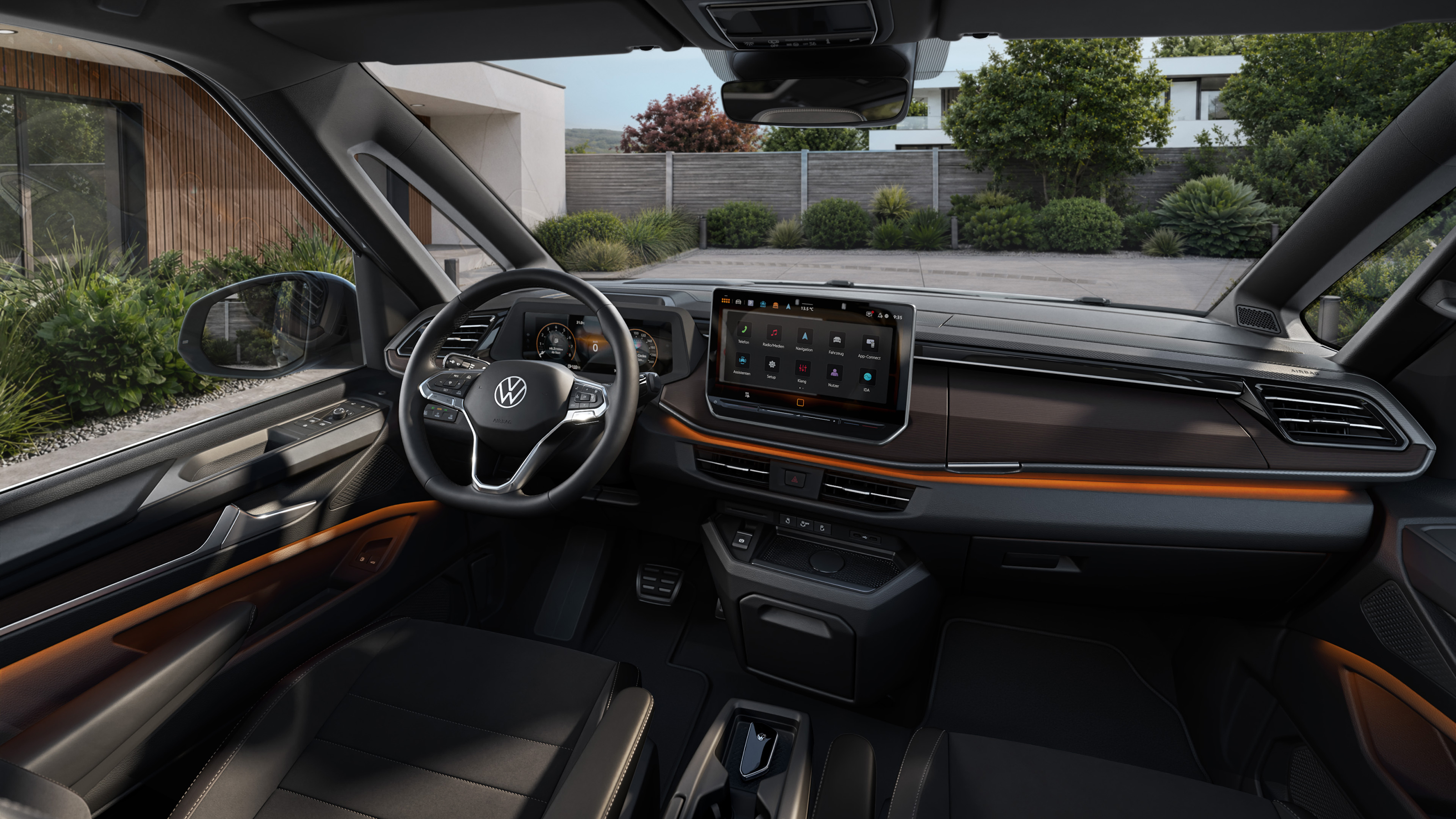 VW Caravelle Life - interior