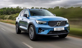 Volvo XC40 - front tracking