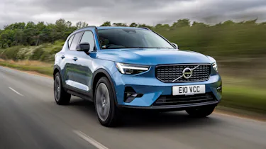 Volvo XC40 - front tracking