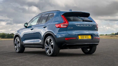 Volvo XC40 - rear static