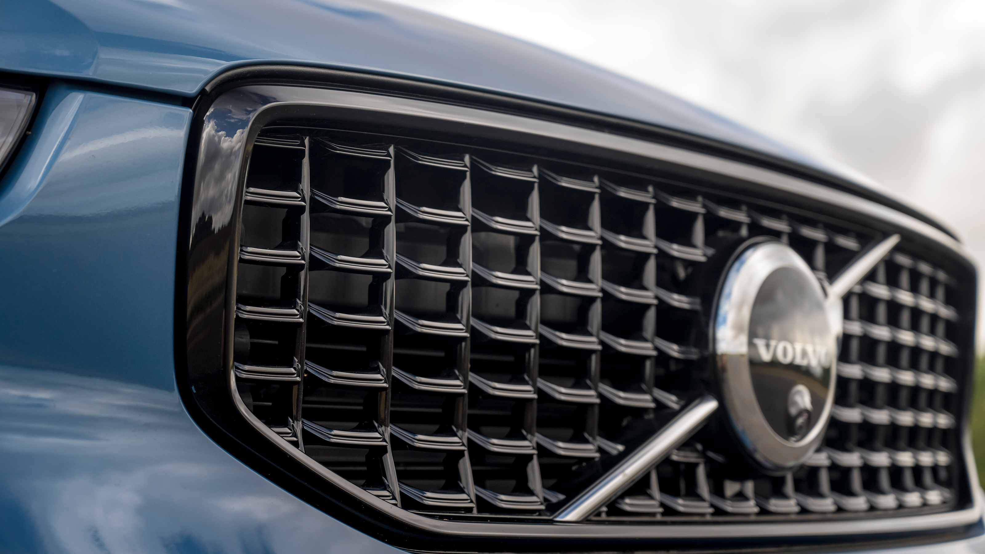 Volvo XC40 - grille