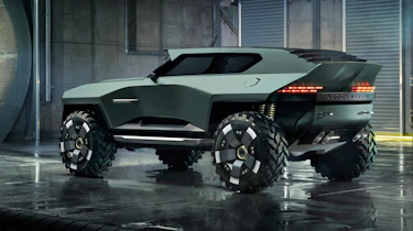 Aston Martin Dreadnought - rear angled