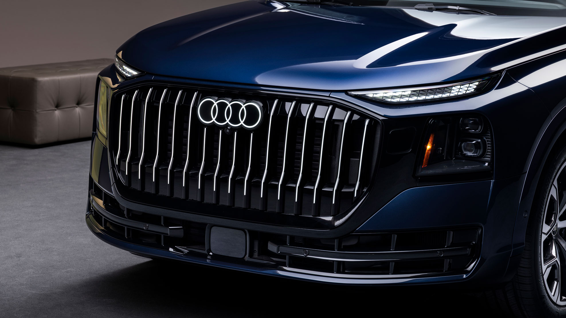 Audi Q9 - grille