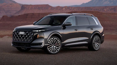 Audi SQ9 - front static