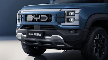 BYD Shark - front detail