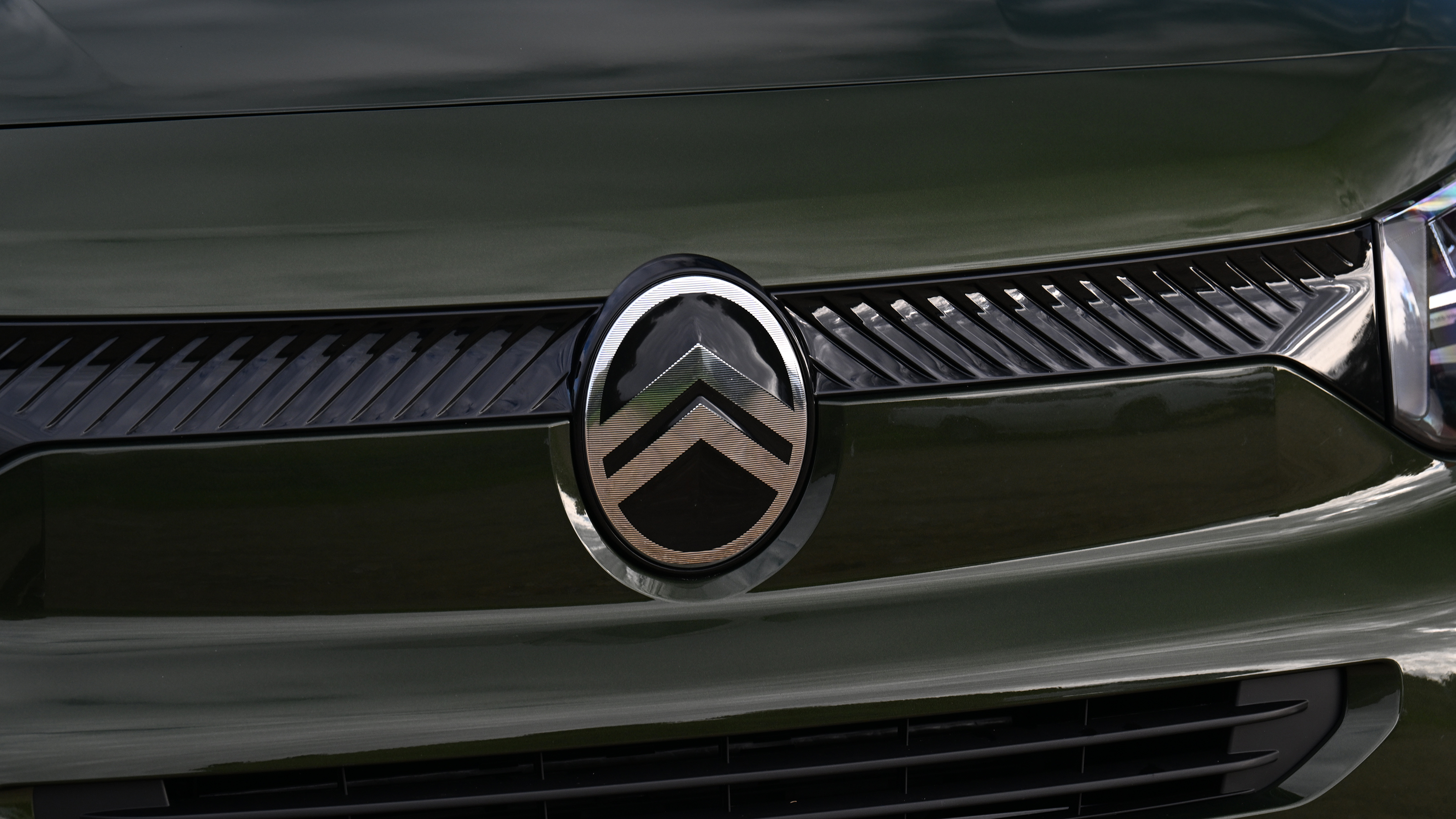 Citroen e-Berlingo - grille