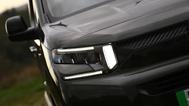 Citroen e-Berlingo - headlight