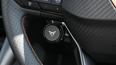 Cupra Formentor VZ5 2026 UK - Cupra button