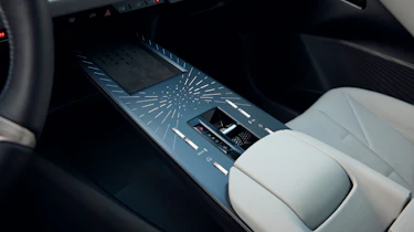 DS No7 - interior