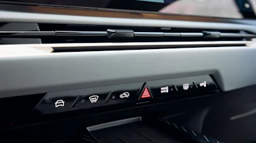 DS No7 - centre console