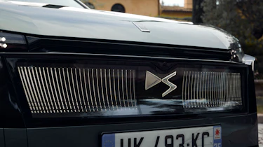 DS No7 - grille