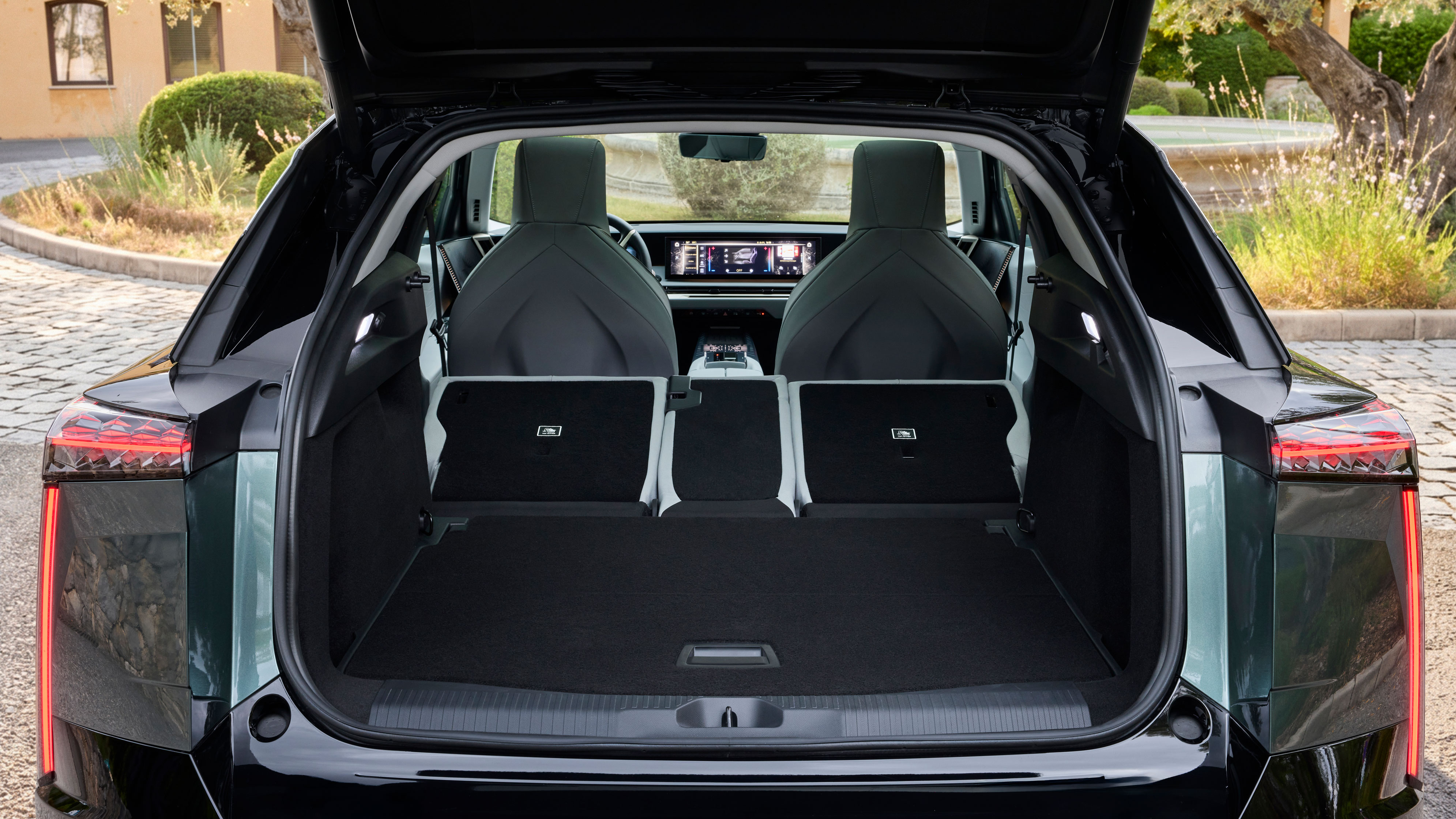 DS No7 - boot seats down