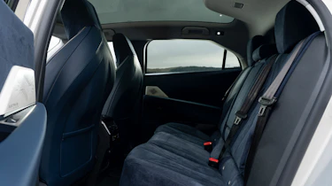 DS No8 Hybrid - rear seats