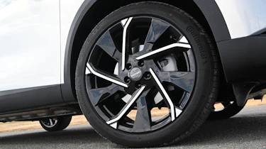 Omoda 7 SHS-P Noble Tech - wheel