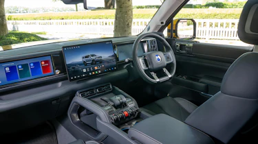 Denza Bao 5 interior