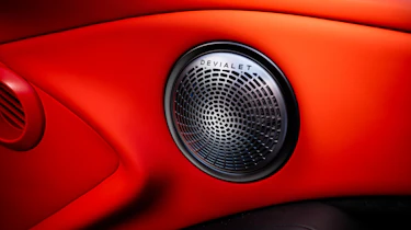 Denza Z - speaker