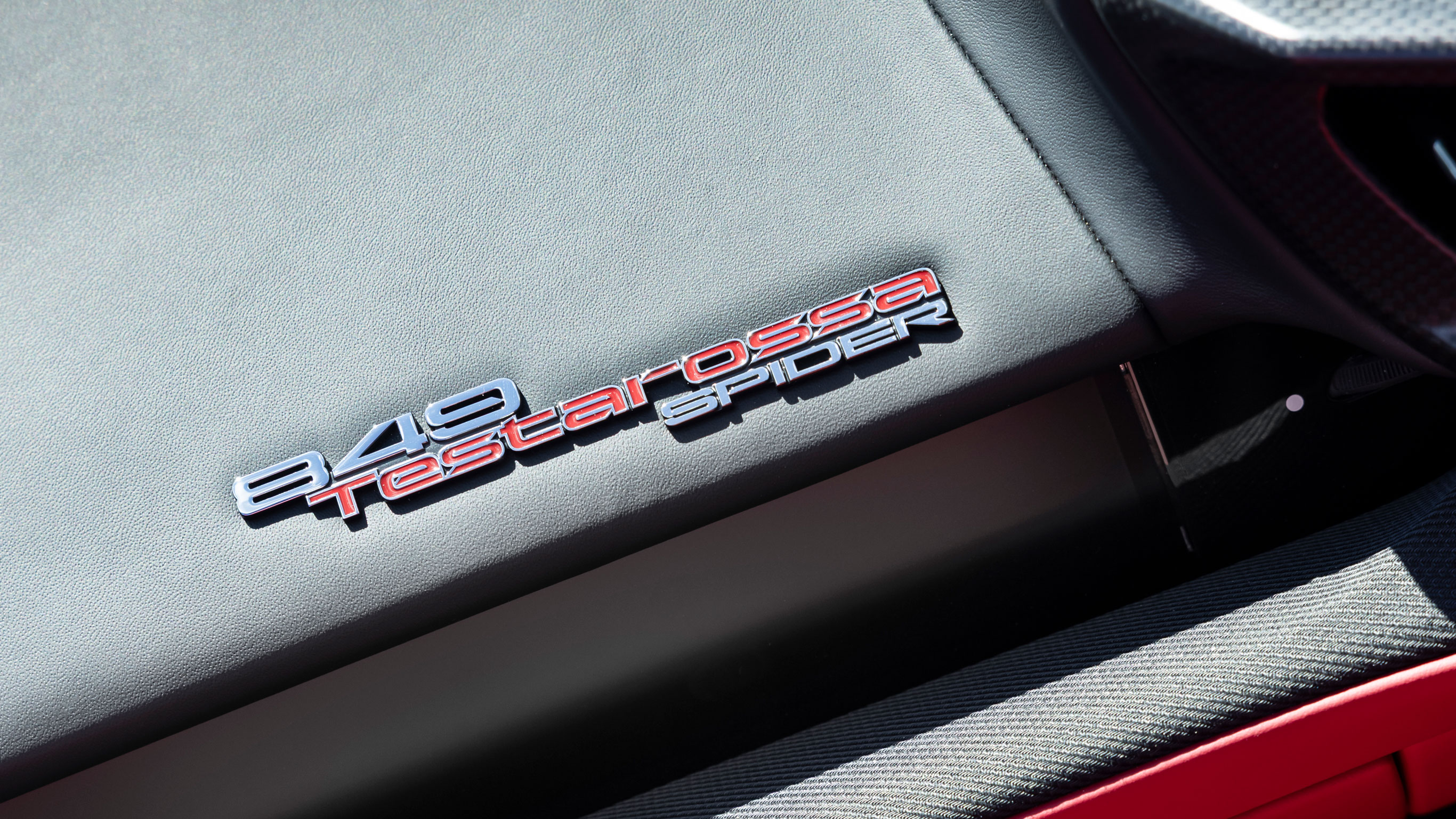 Ferrari 849 Testarossa Spider - trim