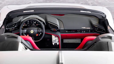 Ferrari 849 Testarossa Spider - interior