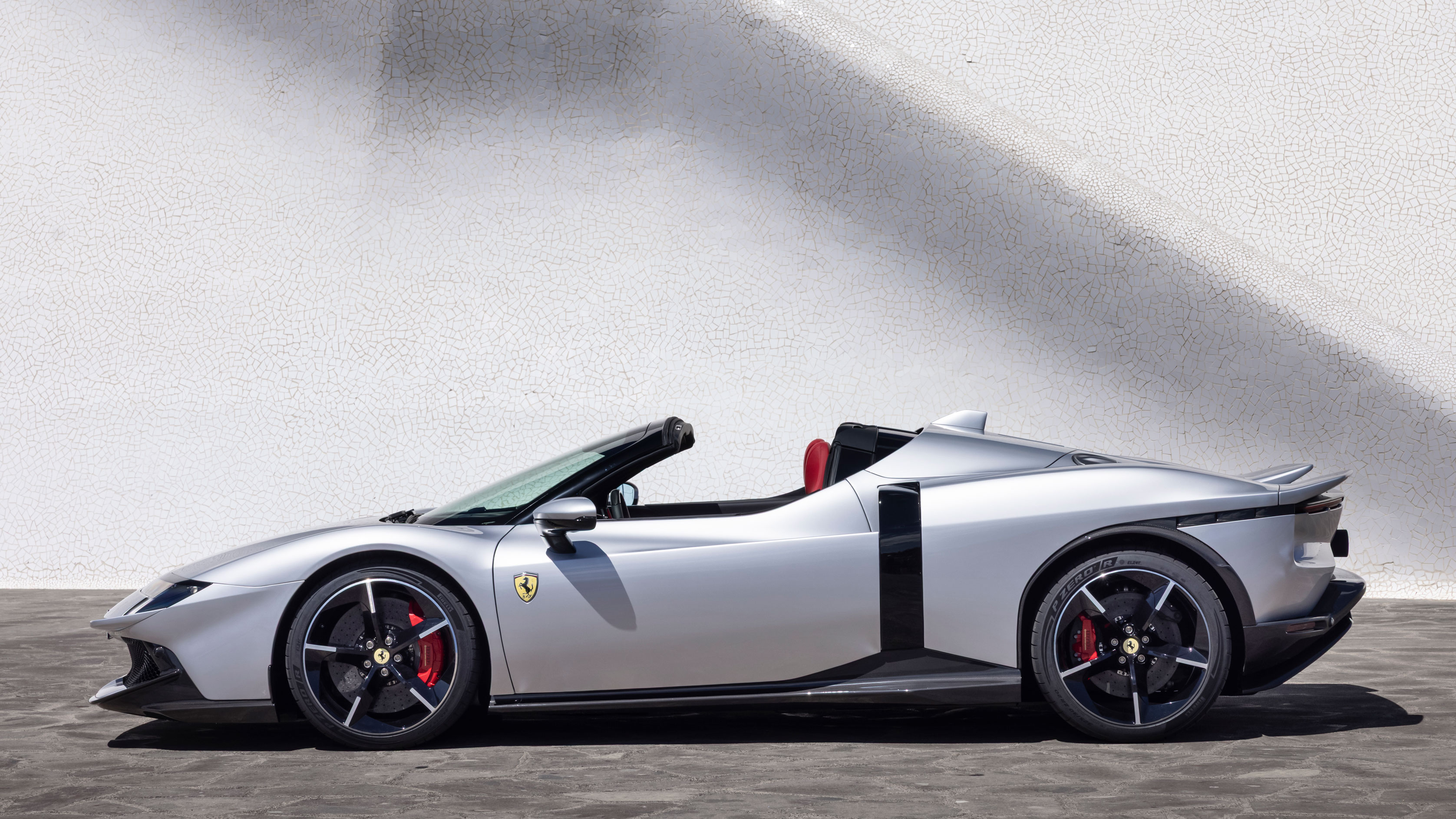 Ferrari 849 Testarossa Spider - roof open