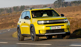 Fiat Grande Panda electric - cornering