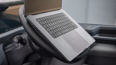Ford Transit Custom - folding steering wheel with laptop attached