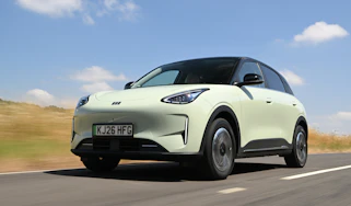 New Geely EX2 - front tracking