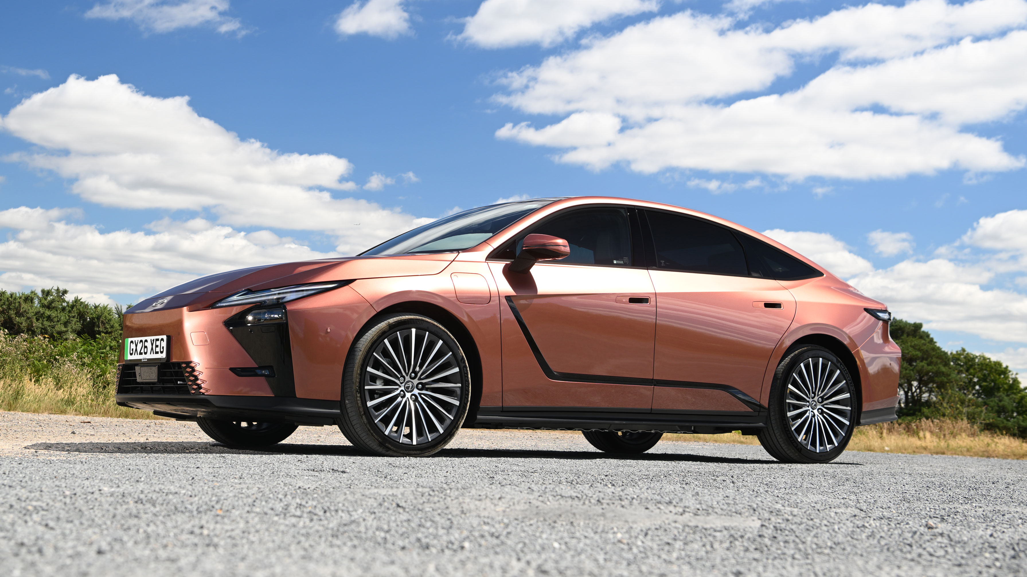 Lexus ES UK - front static