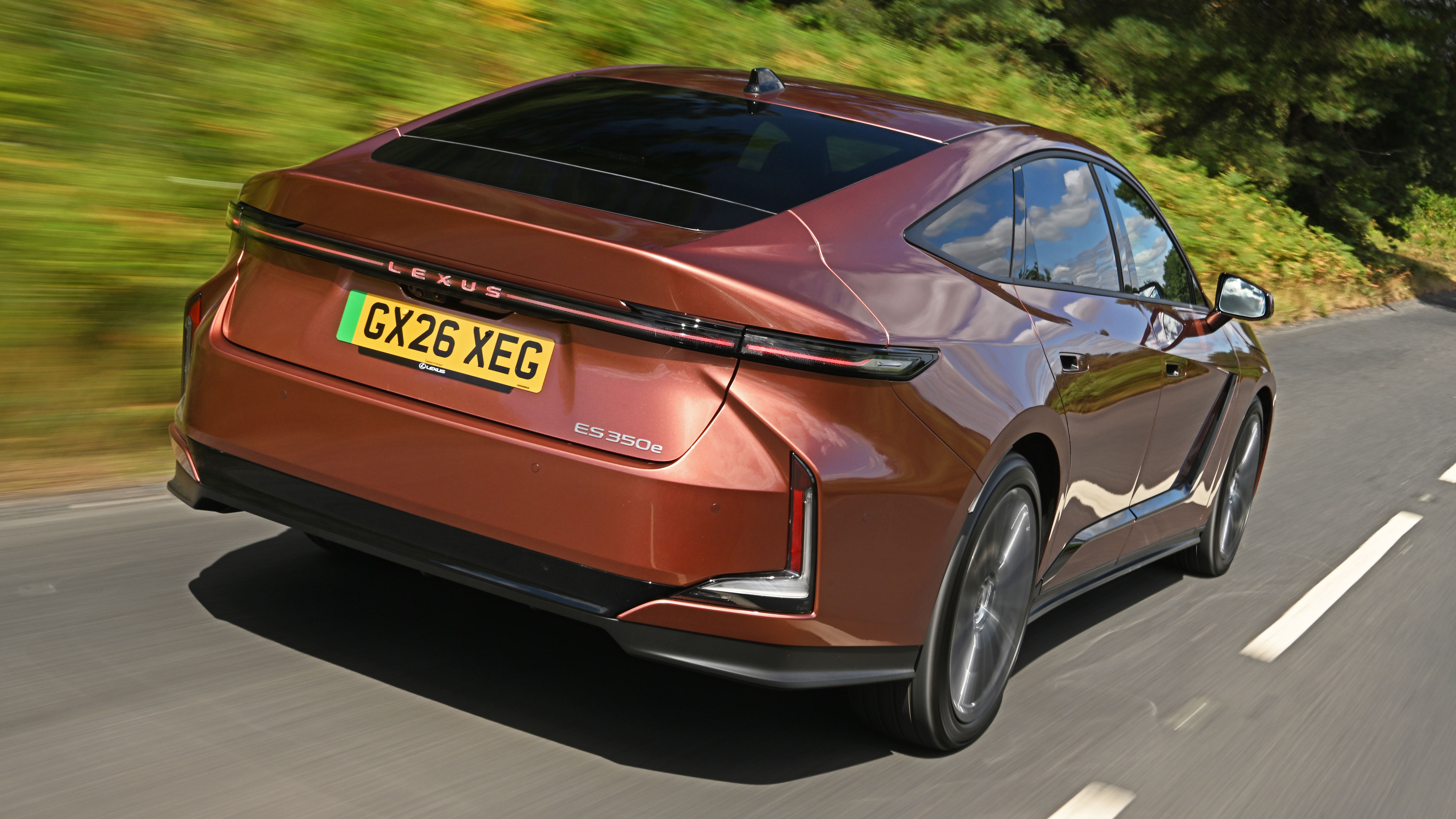 Lexus ES UK - rear