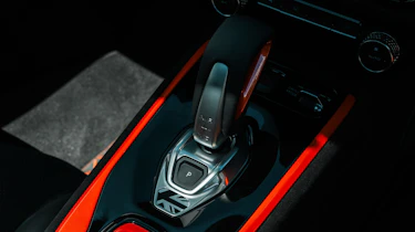 Lotus Emira 420 Sport - transmission