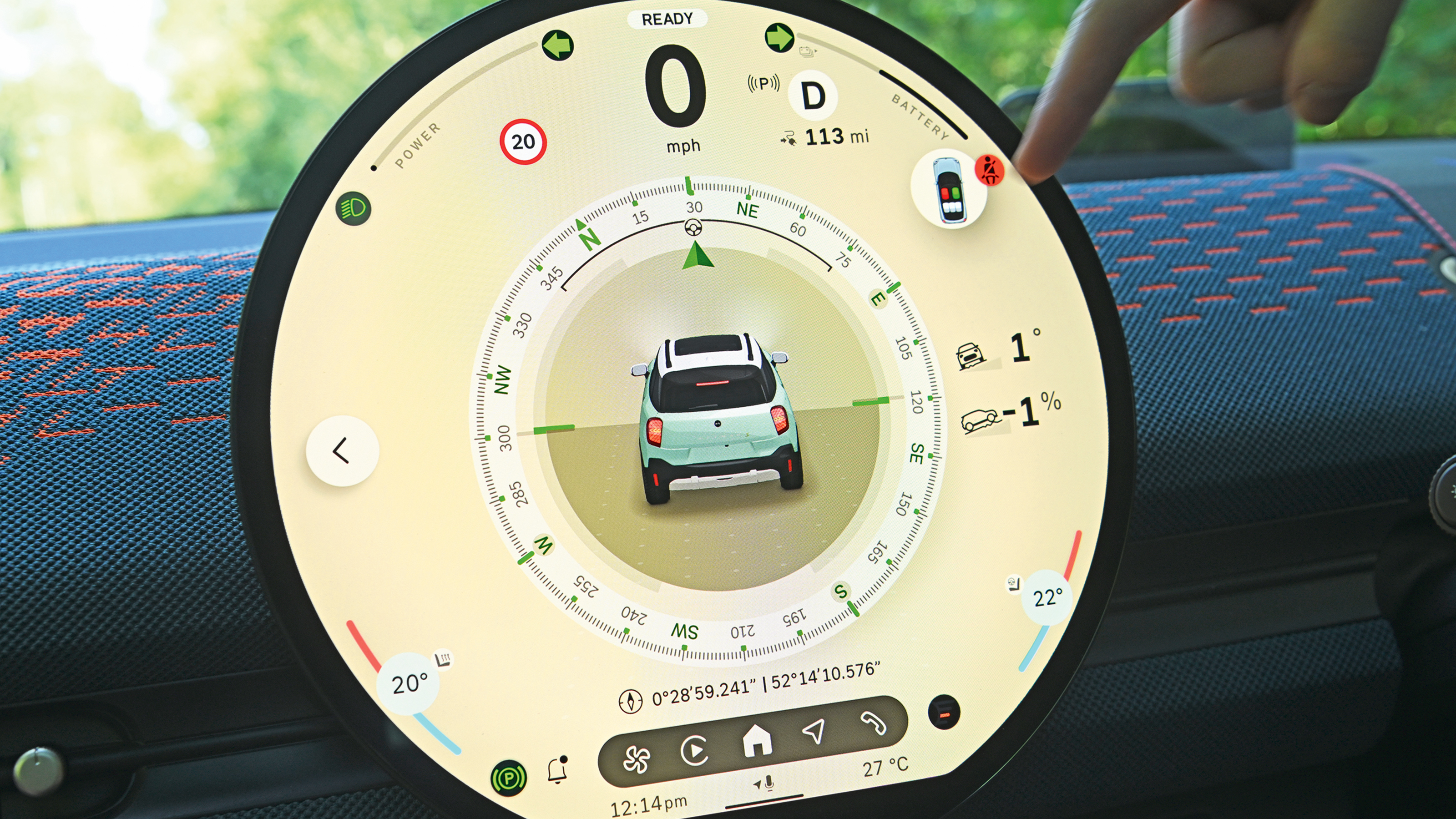 MINI Aceman SE Exclusive - screen