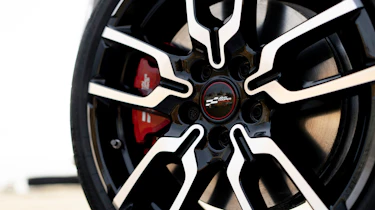 MINI Cooper Convertible - wheel