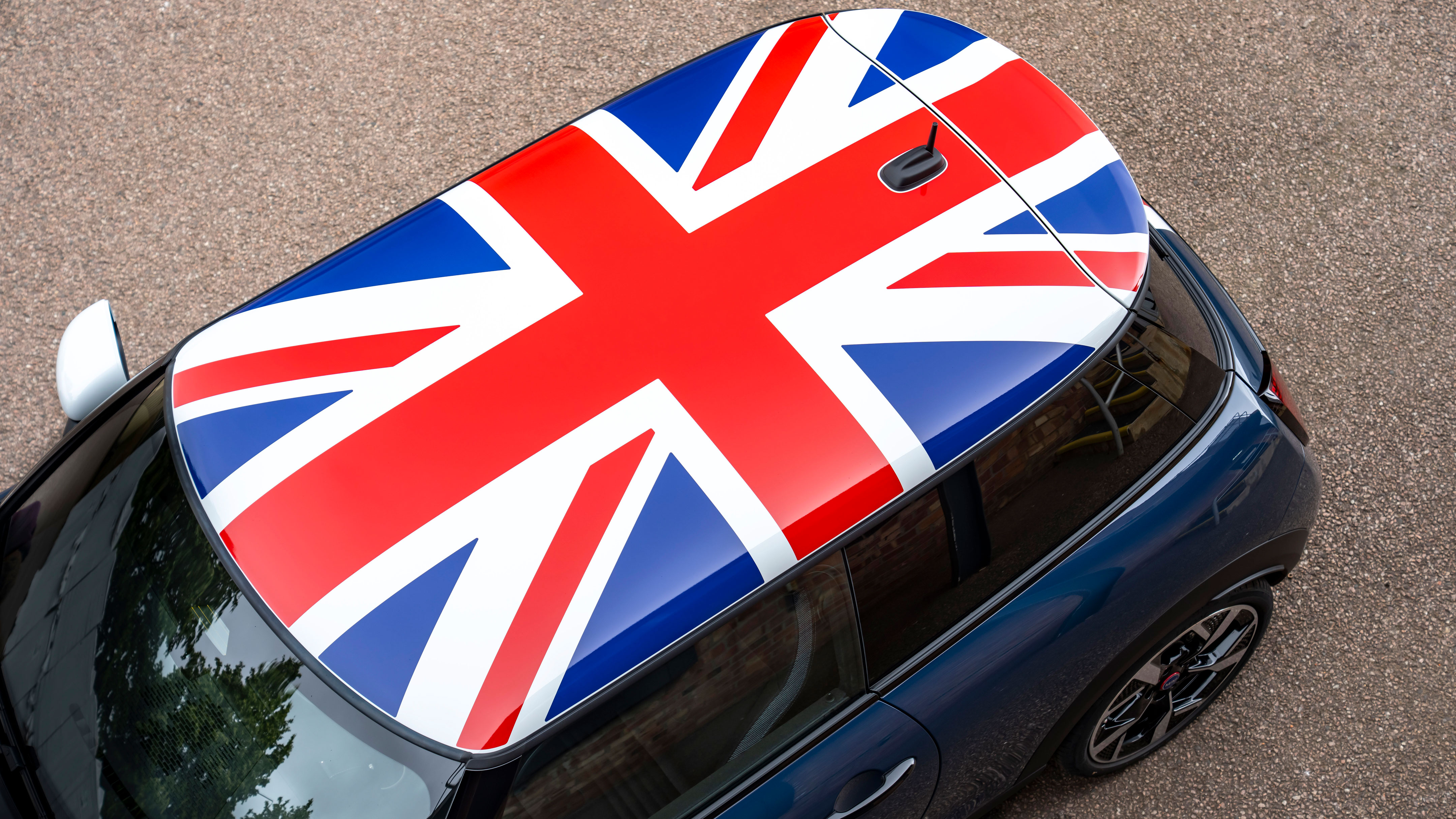 MINI Cooper Oxford Edition - roof