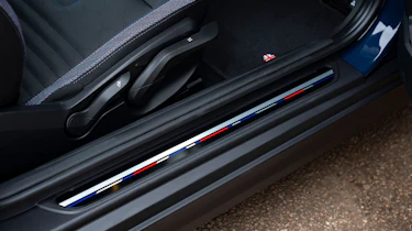 MINI Cooper Oxford Edition - sill