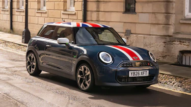 MINI Cooper Oxford Edition - front