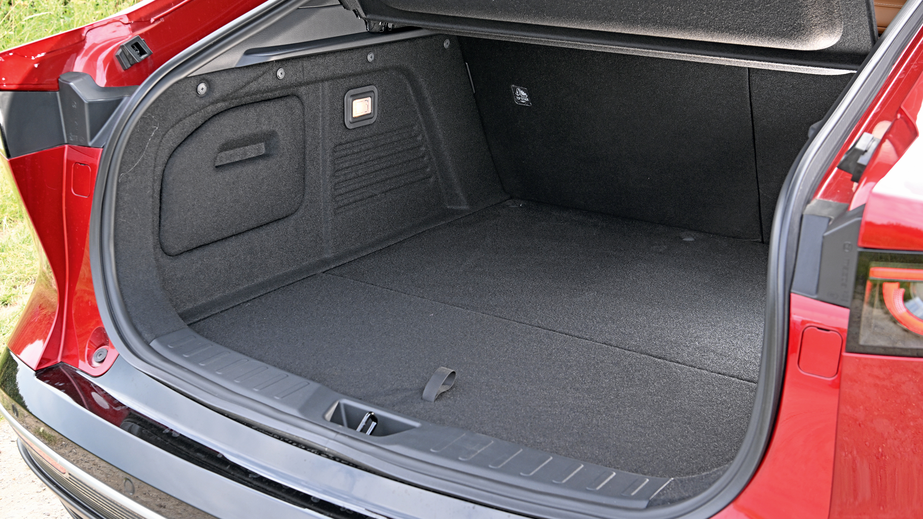Mazda 6e - boot space